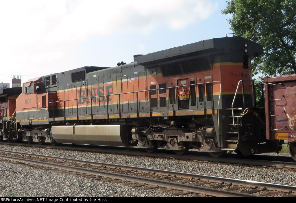 BNSF 1006